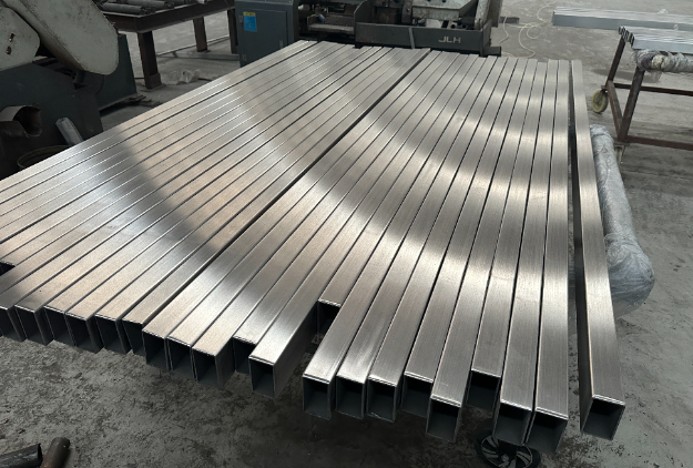 西青不锈钢方管